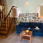 Dimarion Villa *