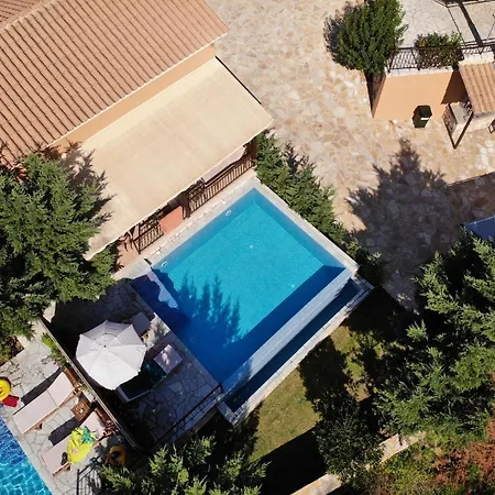 Dimarion Villa *