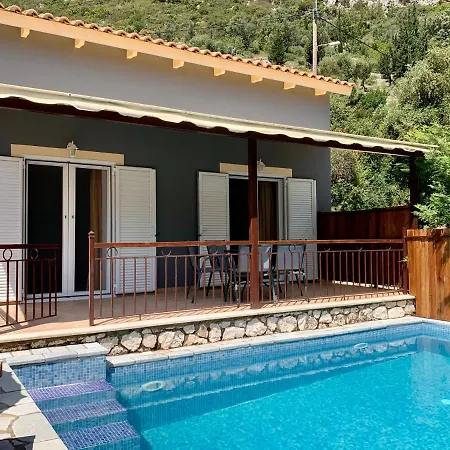 Villa Dimarion Villas *