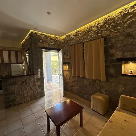 Villa Dimarion *