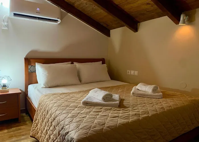 Dimarion Vilă Áyios Nikítas